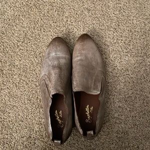 Seychelles metallic 😍